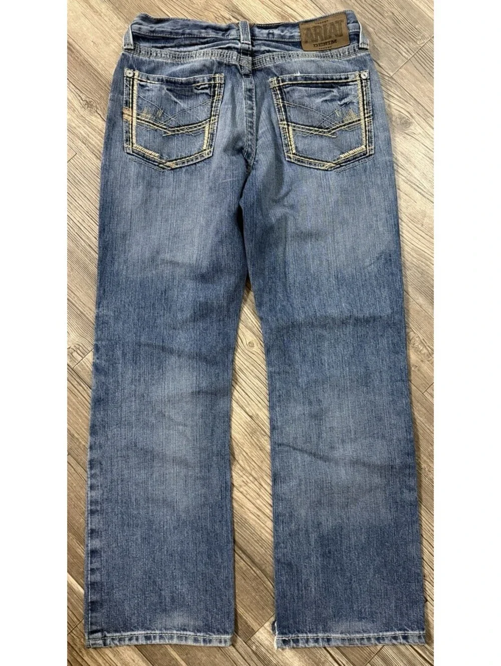 Ariat M5 straight-leg jeans 31-32